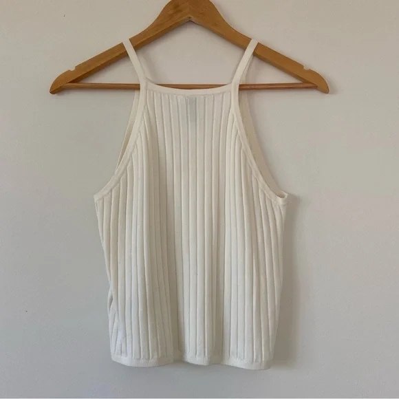 Divided / Ribbed Tank Top - Picture 3 of 4